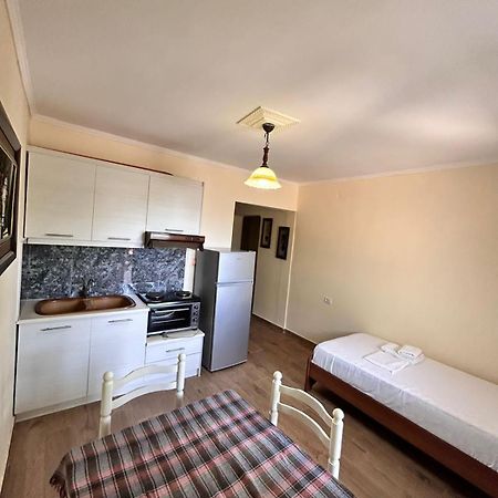 Green Villa Sarandë Esterno foto